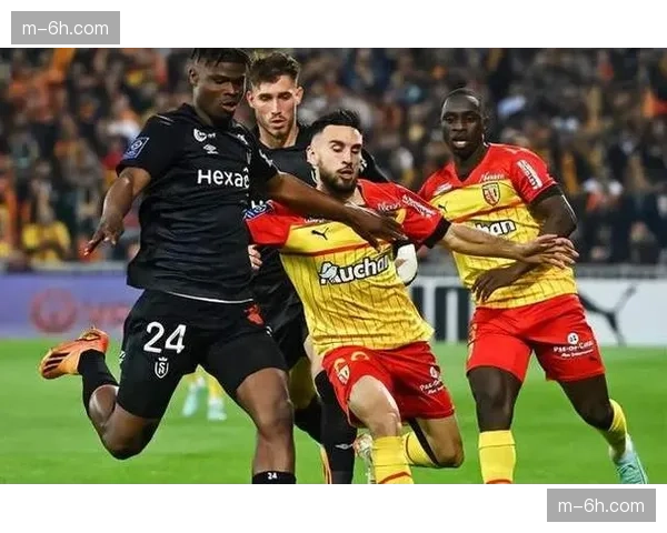 马赛边后卫助攻幅度 攻防转换时回防到位率数据统计